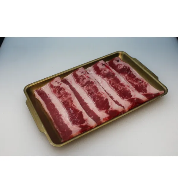Pecho de ternera bañado salsa